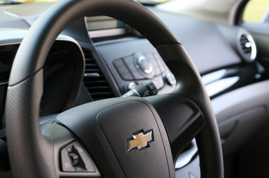  Chevrolet Orlando 2012 года  (фото 26 из 38)